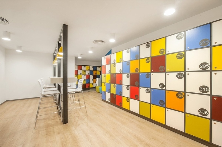 科技服務公司的創(chuàng)意辦公室設計