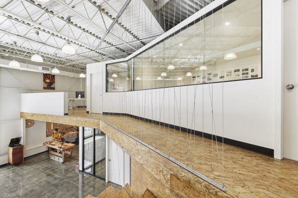 辦公室裝修設(shè)計(jì)對(duì)音樂(lè)工作室的改造行動(dòng)