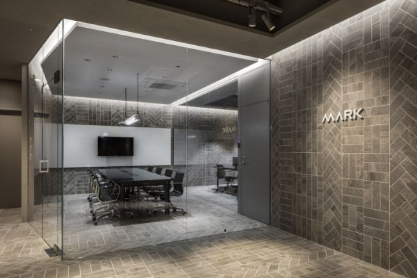 制作公司辦公室裝修設(shè)計(jì)的灰色空間
