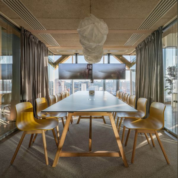 上海辦公室裝修要進行合理的隔斷