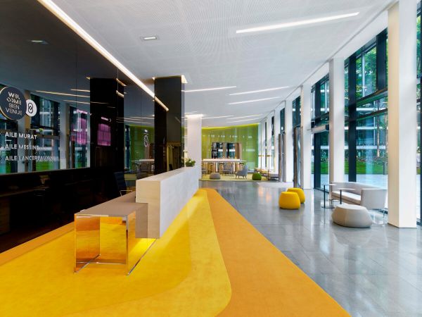 辦公室裝修時不要選擇深色系窗簾