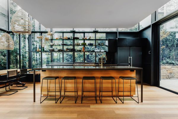 辦公室商業(yè)化如何進(jìn)行辦公室裝修設(shè)計(jì)是關(guān)鍵問(wèn)題